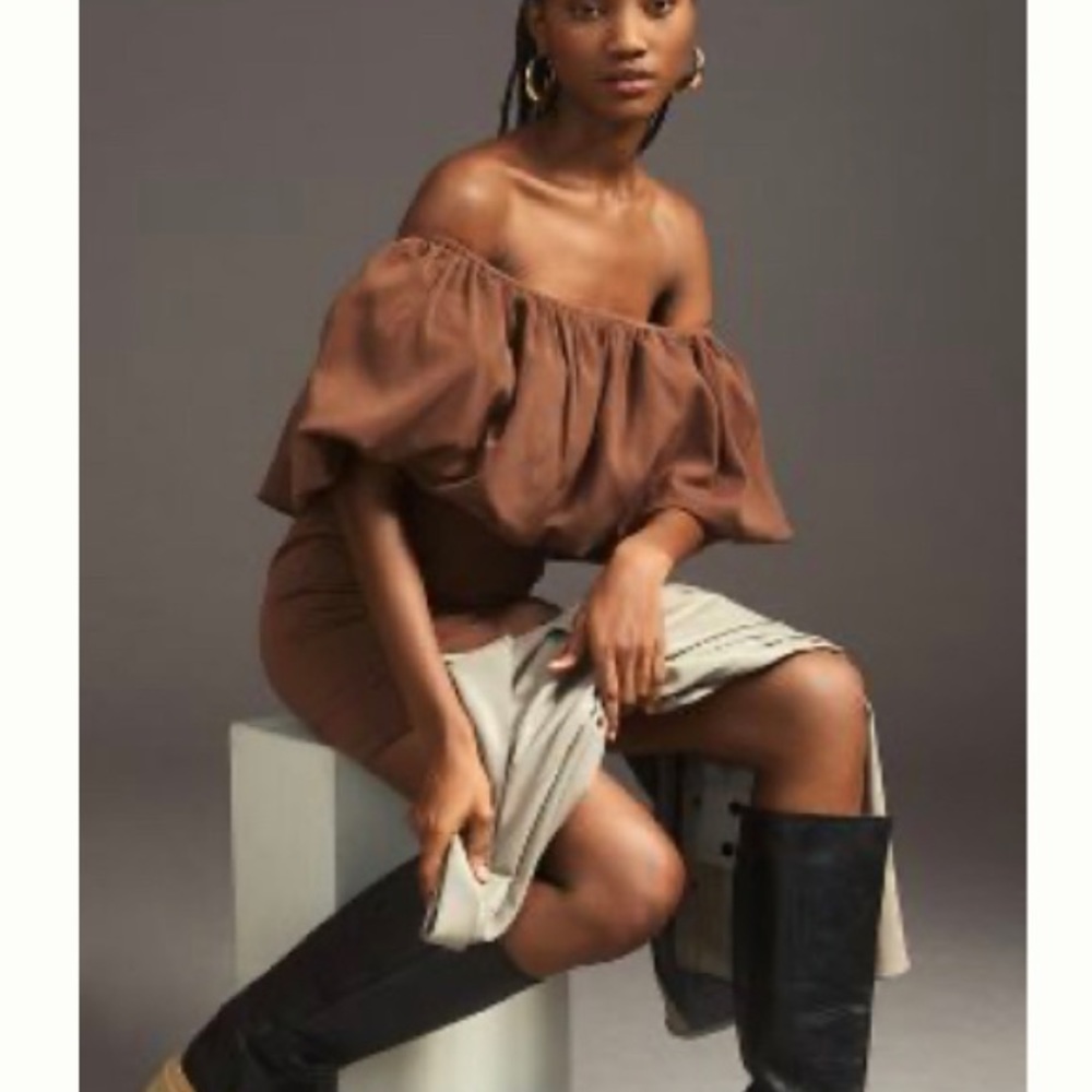 NIKITA MHAISALKAR OFF-THE-SHOULDER BUBBLE DRESS
Color:  BROWN 
Size:  M
